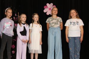 Besidka-ke-dni-matek-17.5.2026 0021